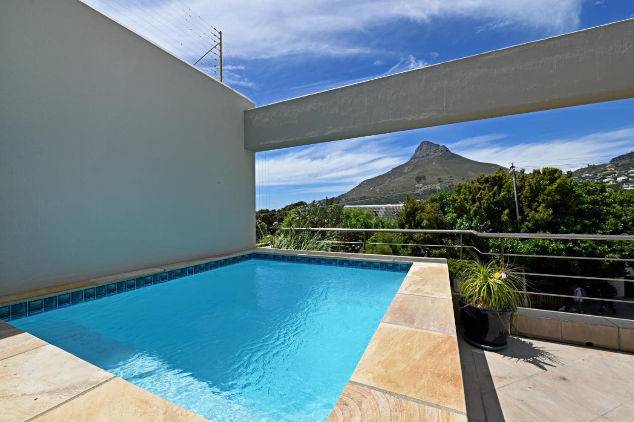 Elegant Camps Bay Villa With Pool 150M To Beach Cape Town Exterior photo