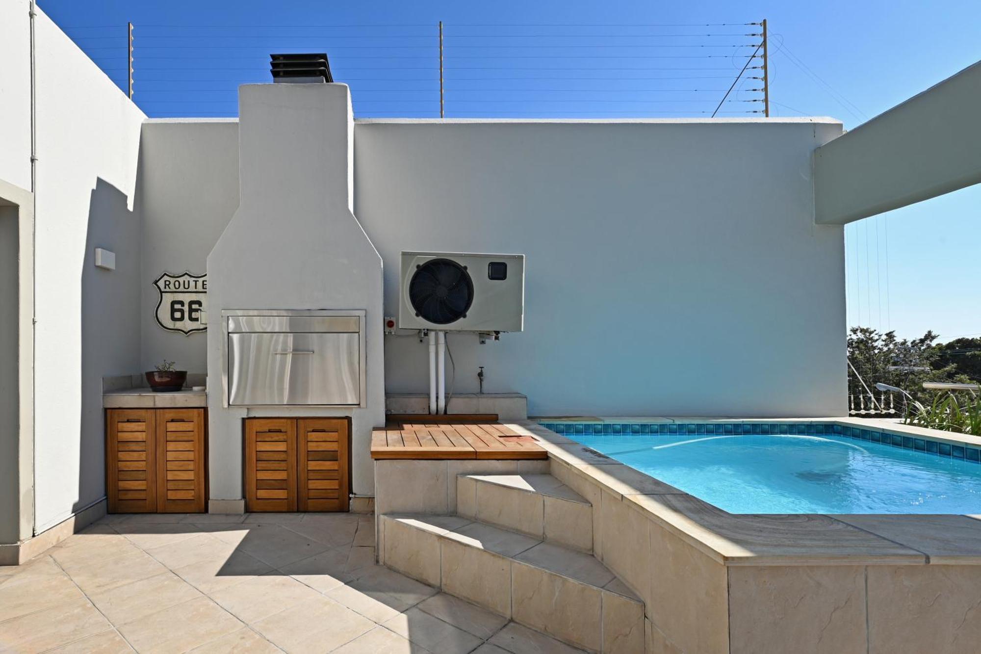 Elegant Camps Bay Villa With Pool 150M To Beach Cape Town Exterior photo