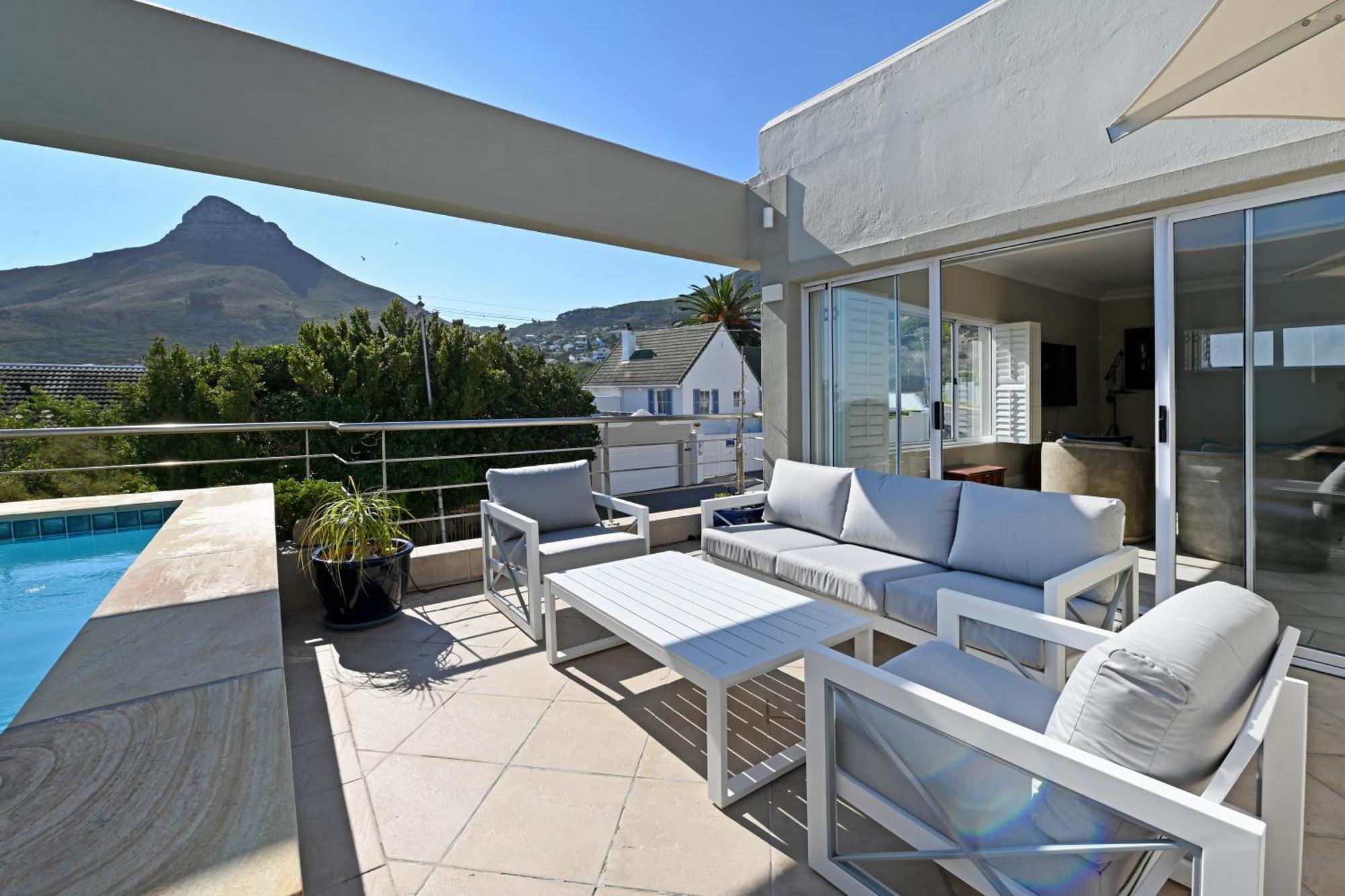 Elegant Camps Bay Villa With Pool 150M To Beach Cape Town Exterior photo